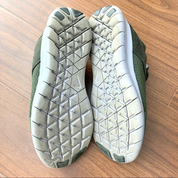 NIKE Free Laceless Running Shoes Size 6.5 - Picture 8 of 10